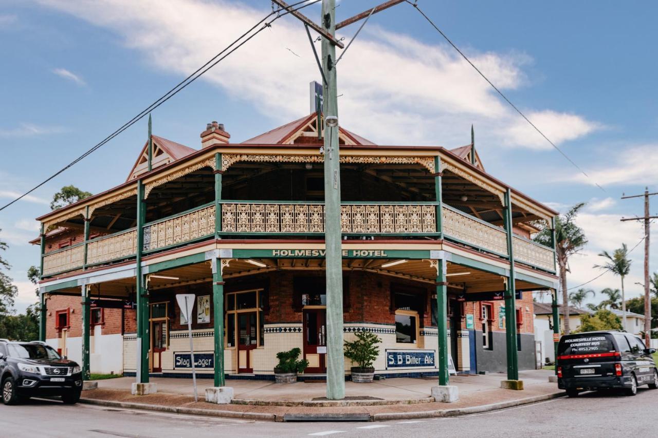 Holmesville Hotel Exterior foto